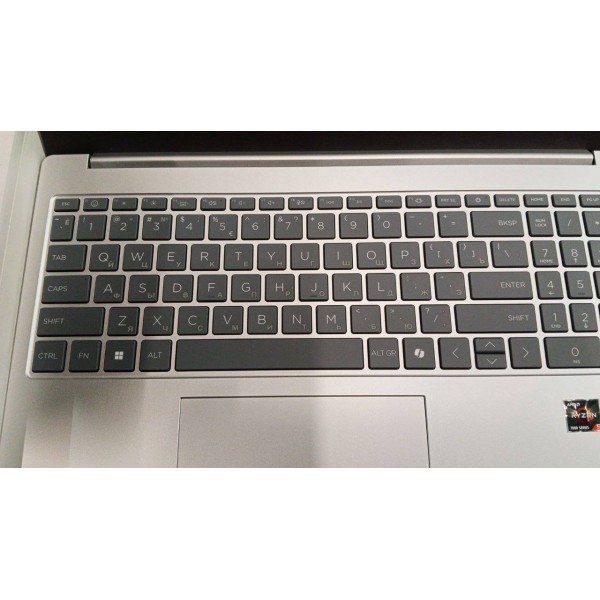 Ноутбук HP15 15-fc0196nia 15.6