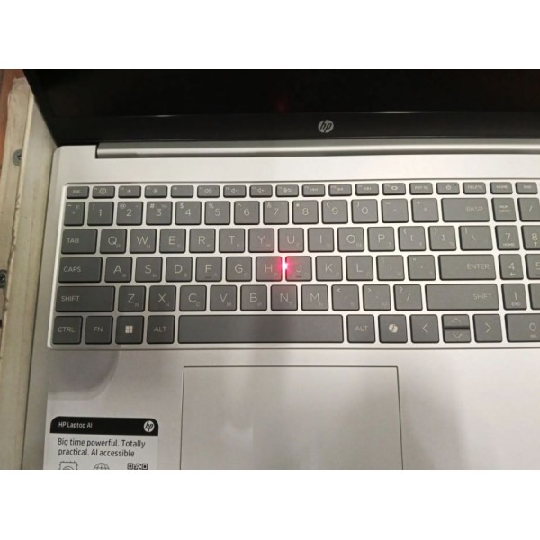 Ноутбук HP15 15-fd2050wm 15.6